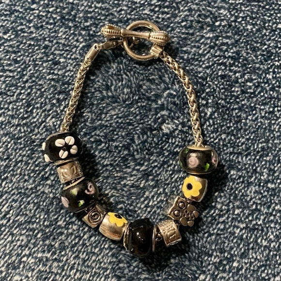 Painted Glass and Silver Floral and Owl Beaded Bracelet - Picture 2 of 5